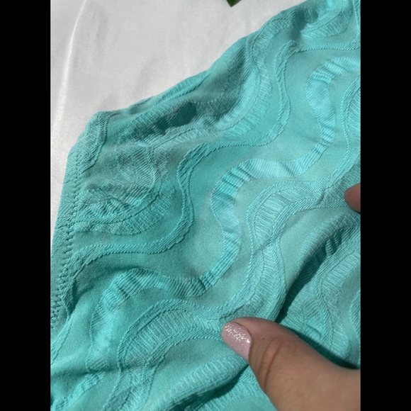 Trina Turk [ 6‎ ] Cascais Wave Maillot One Piece Swimsuit in Aqua Blue - Picture 10 of 12